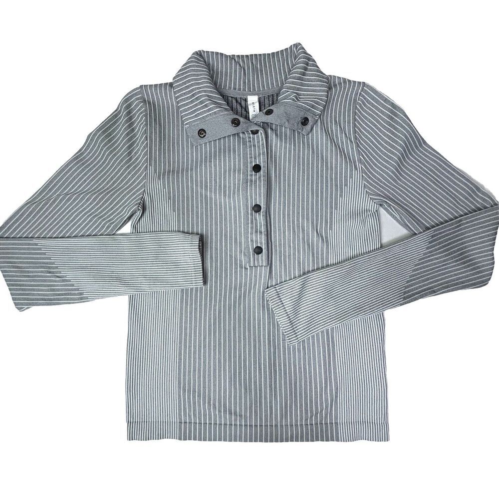Athleta Ribbed 1/4 Snap Shirt Womens XS Gray Striped Seamless Workout Top Casual